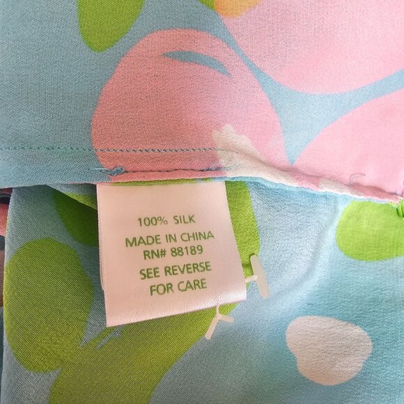 100% Silk Lilly Pulitzer Houston Top, Sorely Blue Mojo, Size Medium, Flaw - Picture 4 of 12